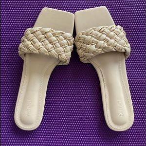 Chain Square Toe Sandals